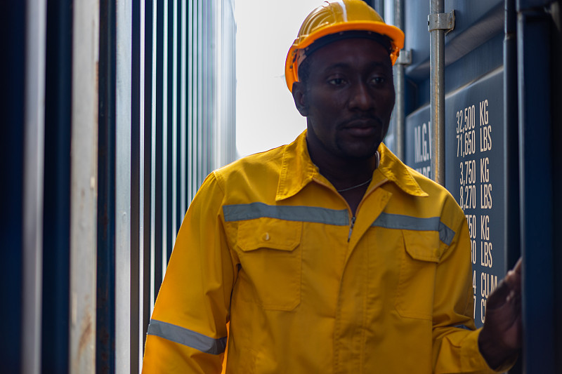 厦门市运抵欧州国际工厂物流运输讲解