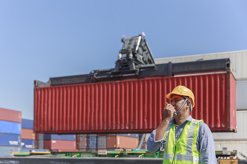 深圳市到阿曼——道盖国内外相关城市物流配送合伙