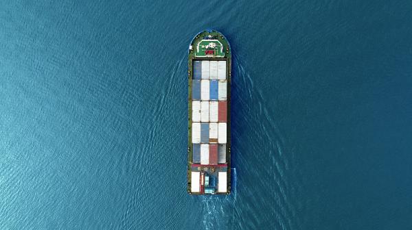 北京市至新加坡——义顺货运公司合伙