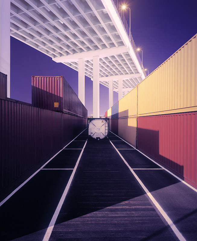 货品车辆经九江市选用海运送货到达乌克兰——费奥多西亚