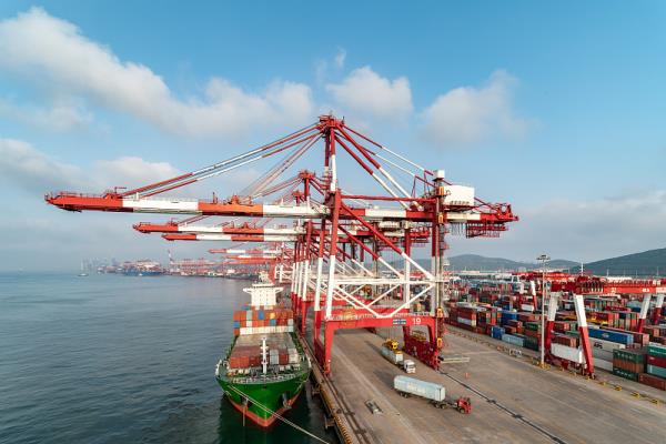 物品铁合金从深圳市选取轮船配送抵到美国—