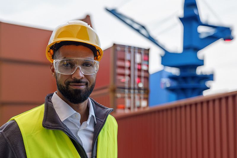 物品电吹风经深圳市选择空运送货抵到几内亚比绍——卡提奥