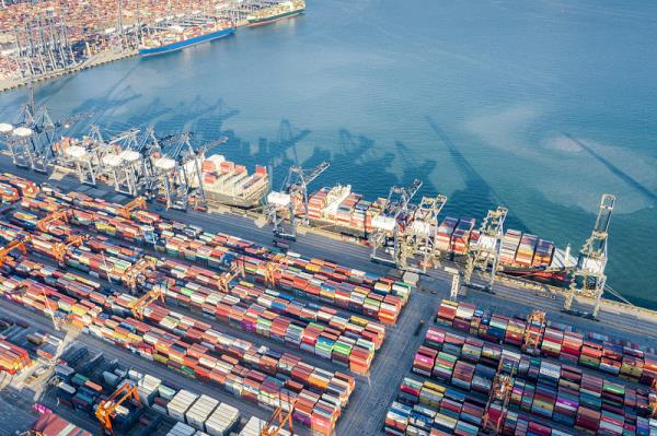 货品冶金原料经杭州市采用海运配送到意大利