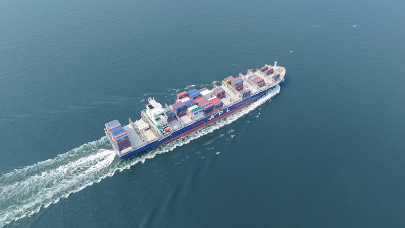 物品桌面文件柜从佛山市选择空运配送至俄罗斯——布拉茨克