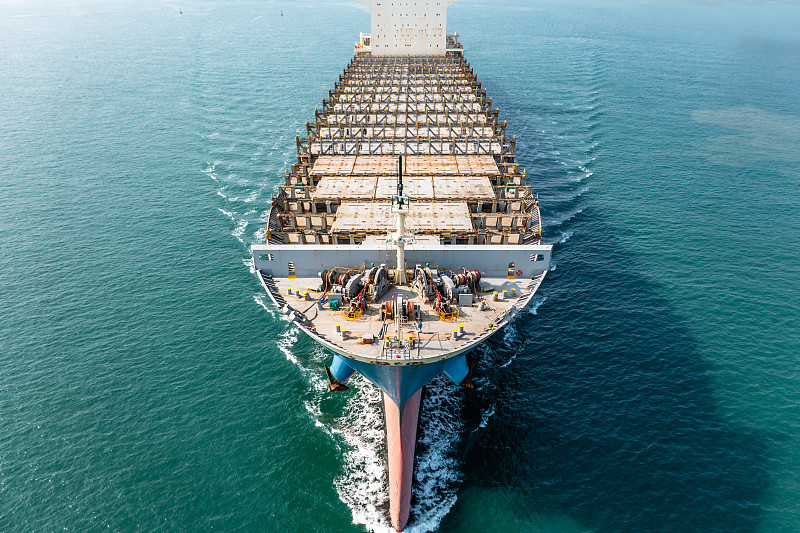 物品工业指示灯从深圳市选取轮船运输到东盟