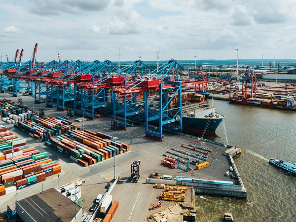 物品石棉从深圳市采用轮船快递到匈牙利——