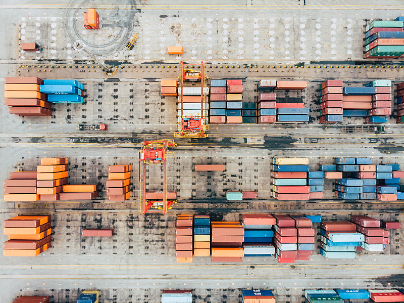 商品耐候钢板从深圳市选择海运货代抵到欧州