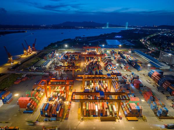 货品木制家具部件从宜昌市使用海运快递至多