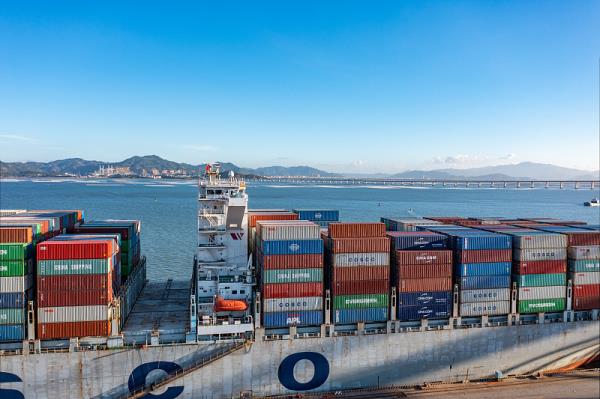 货品颈膜经中山市选用轮船运输抵达阿富汗—