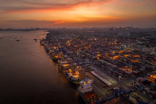 商品音像设备经北京市选择轮船配送抵达汤加