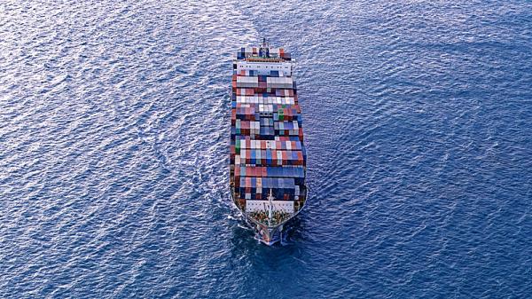 货品砧板从珠海市选用海运速递抵达科特迪瓦