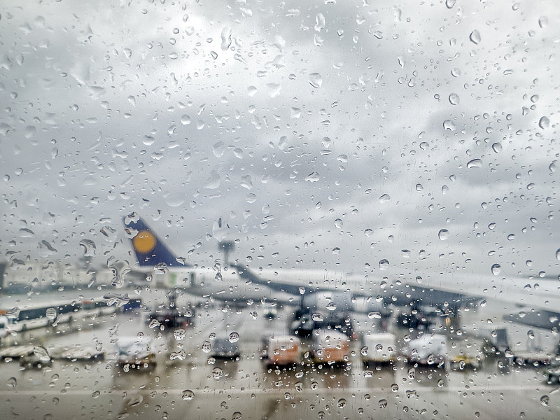 热镀锌板中国上海拼箱海运安全送达新加坡 热镀锌板中国上海拼箱海运安全送达新加坡