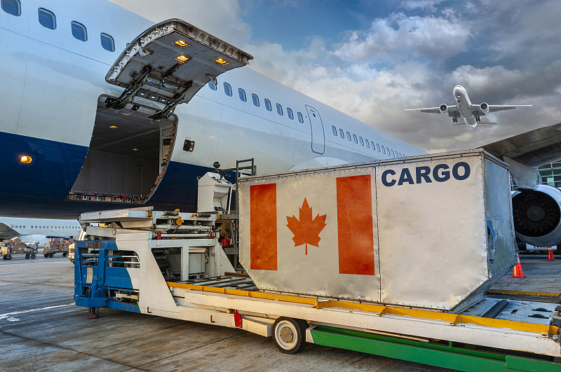 昆明木地板采用国际空运12天内送到新加坡