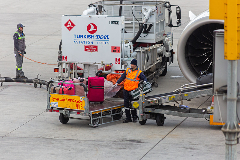 上海至新加坡的基础化工品采用国际航空货运9天内送达