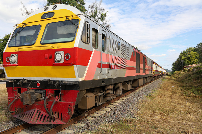 家居用品采纳南京门到门海运配送到新加坡