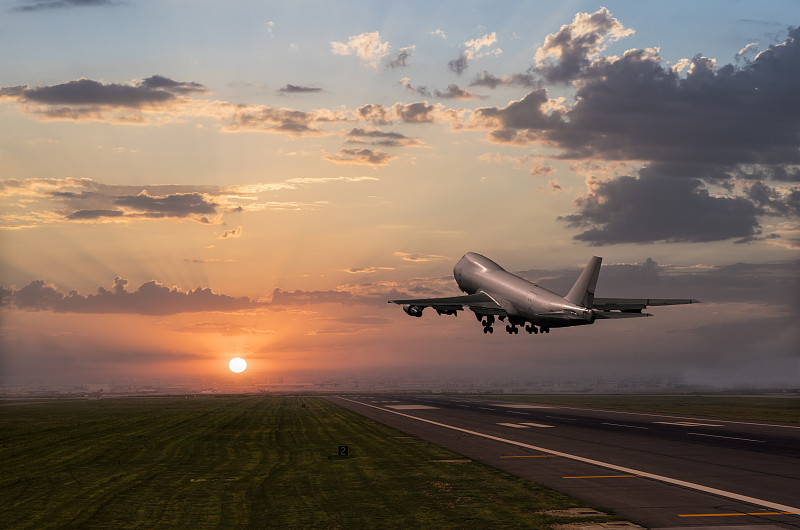 中国广州至新加坡的敦煌古筝琴弦采用空海联运14天送到