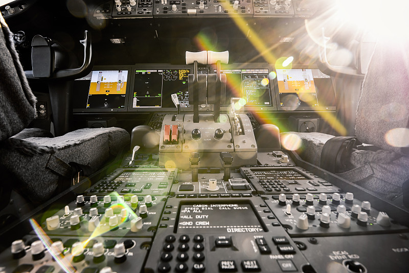 化肥借助连云港国际海空联运送到新加坡