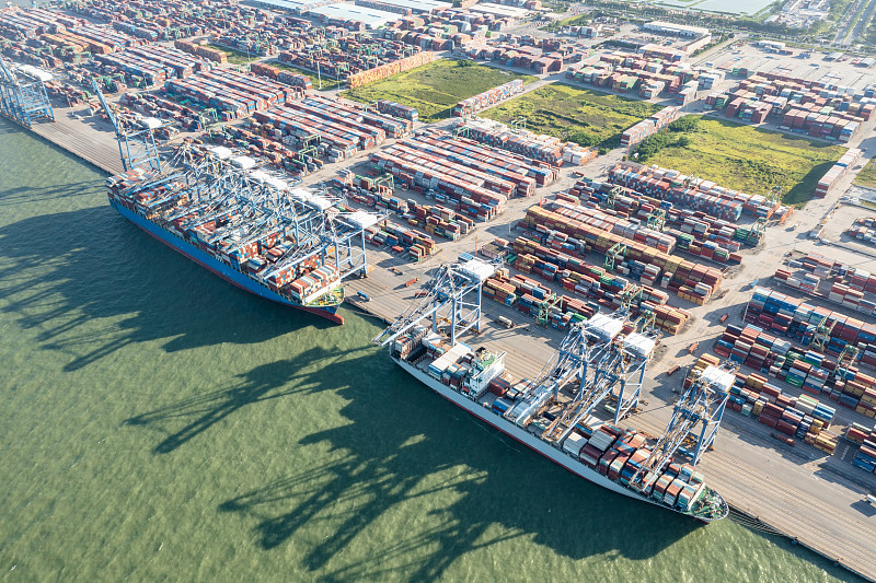 玻璃破碎探测器经深圳跨境海空联运送抵新加坡