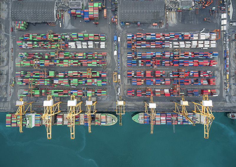 木制踢脚线运用中国厦门空海联运配送至新加坡