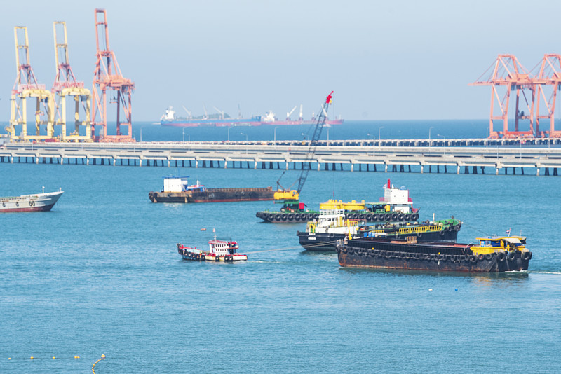 中国重庆到新加坡的棉签使用经济空运11天内送达