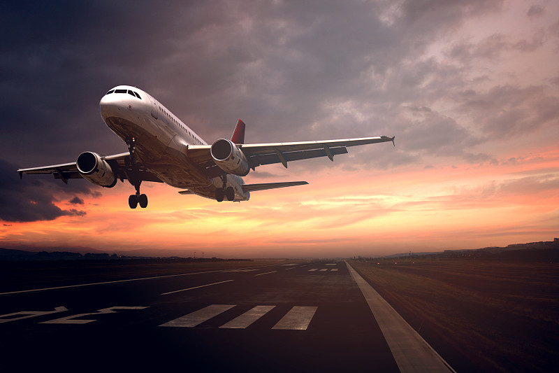 中国厦门至新加坡的触摸屏采用加急空运4天内速递到