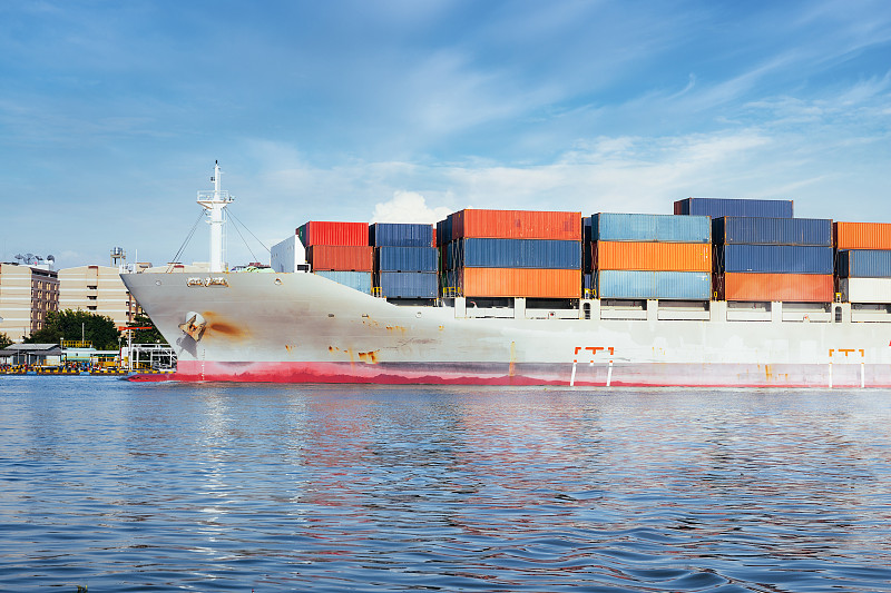 中国广州金锣王火腿肠采用国际海空联运12天送到新加坡