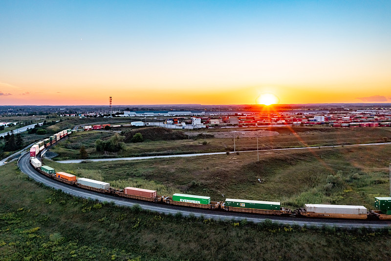 稀土及其制品采用中国昆明门到门空运送达新加坡