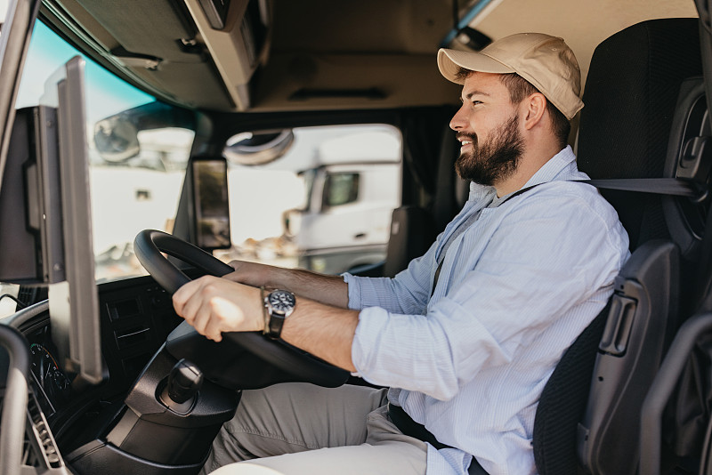 文具经过中国舟山轮船运输派送至新加坡 文具经过中国舟山轮船运输派送至新加坡