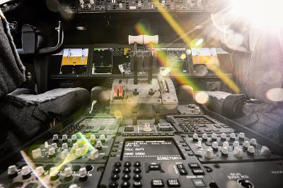 化肥借助连云港国际海空联运送到新加坡