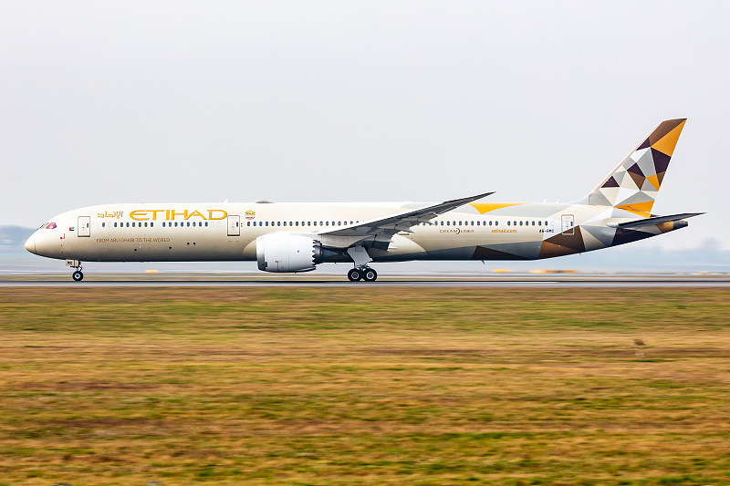 机械设备借用中国上海船运准时送达新加坡