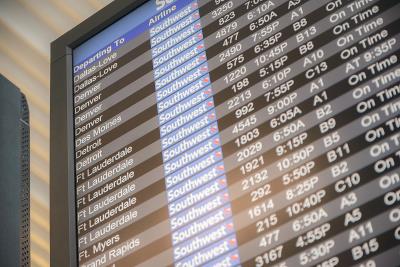 大连内饰清洁剂及保养品采用门到门空运11天内速递到新加坡