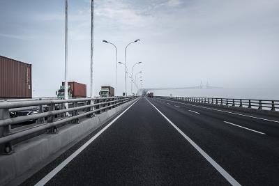 速冻食品采取青岛国际多式联运配送至新加坡