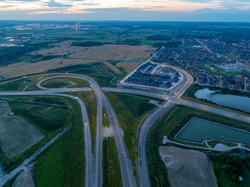 笔记本电脑采纳鄂州空运快递速递到新加坡