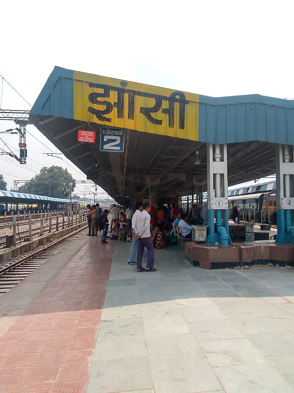 金属制品借助青岛FCL海运运抵新加坡