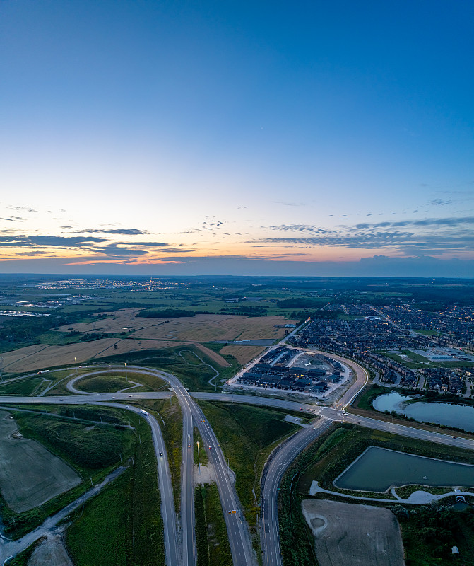 郑州至新加坡的家具采用国际快递11天内送到