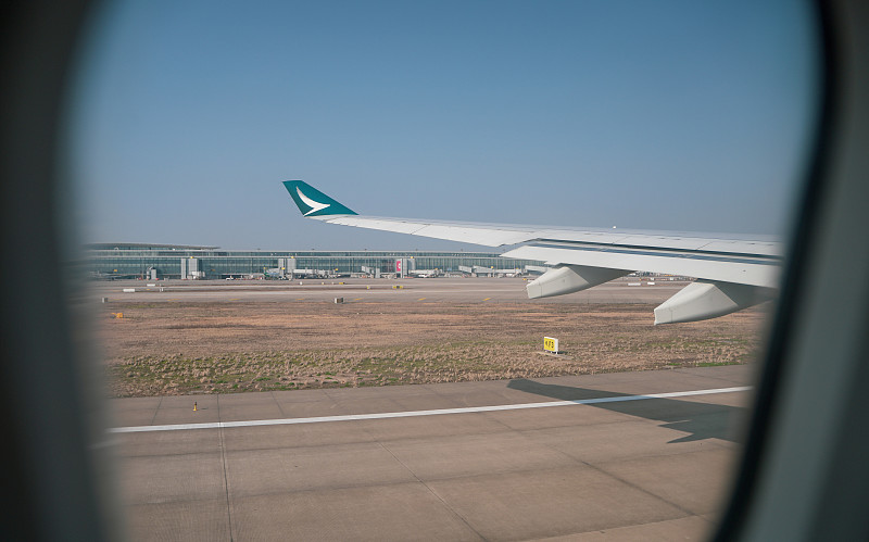 天津集成电路采用门到门空运11天内配送到新加坡