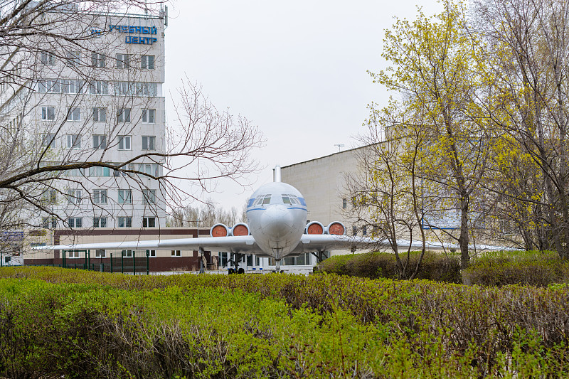 白云山板蓝根通过广州空海联运送到新加坡