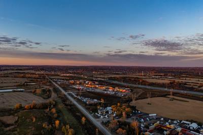 中国郑州书皮使用航空快递8天速递到新加坡