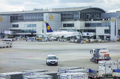 发蜡通过中国海口门到门空运送达新加坡