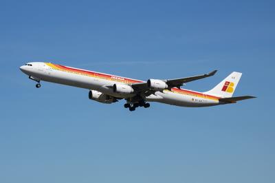 南京电脑防尘罩使用航空货运9天内速递到新加坡