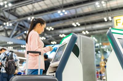 汽车车窗改装套件（车窗膜、车窗遮阳帘）经广州海空联运安全送达新加坡