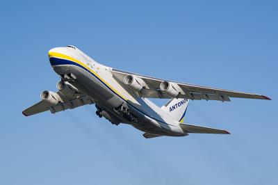 中国深圳至新加坡的智能微波炉使用拼货空运7天内配送到