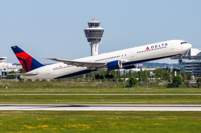 烘焙纸选用厦门拼货空运送到新加坡