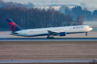 生物医药借助中国舟山海运抵达新加坡