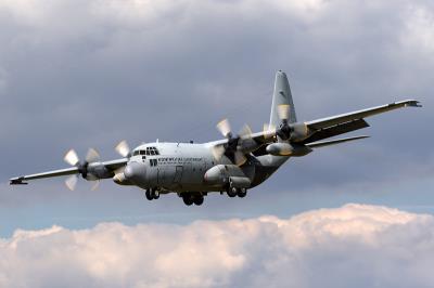 工业触摸屏（工业级）采取中国厦门散货船运输配送至新加坡