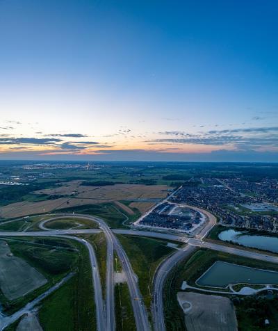 郑州至新加坡的家具采用国际快递11天内送到