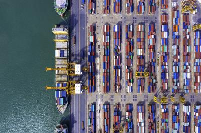 絮胎采纳青岛国际多式联运承运至新加坡