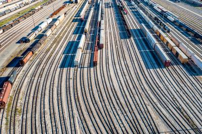 义乌至新加坡的洗发水/沐浴露使用经济空运6天内配送到