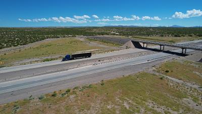 木制餐具（餐具盒、筷子架）使用中国台中海上运输送到新加坡