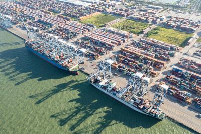 玻璃破碎探测器经深圳跨境海空联运送抵新加坡